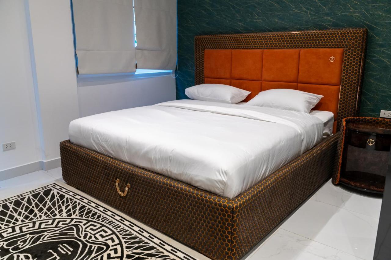 Siam Royal View Pattaya Villa Nong Prue Exteriör bild